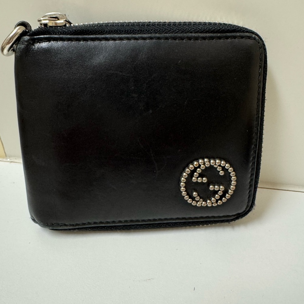 Authentic Gucci Compact Zipper Wallet
